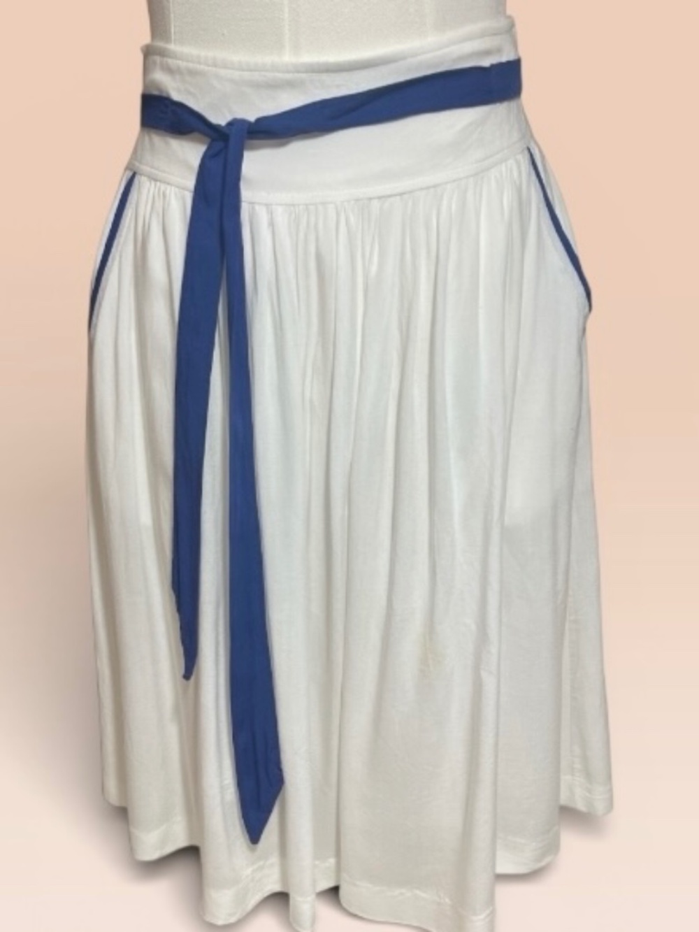 SEE Line "New Season" White Skirt – Size 38 (US 6/8)